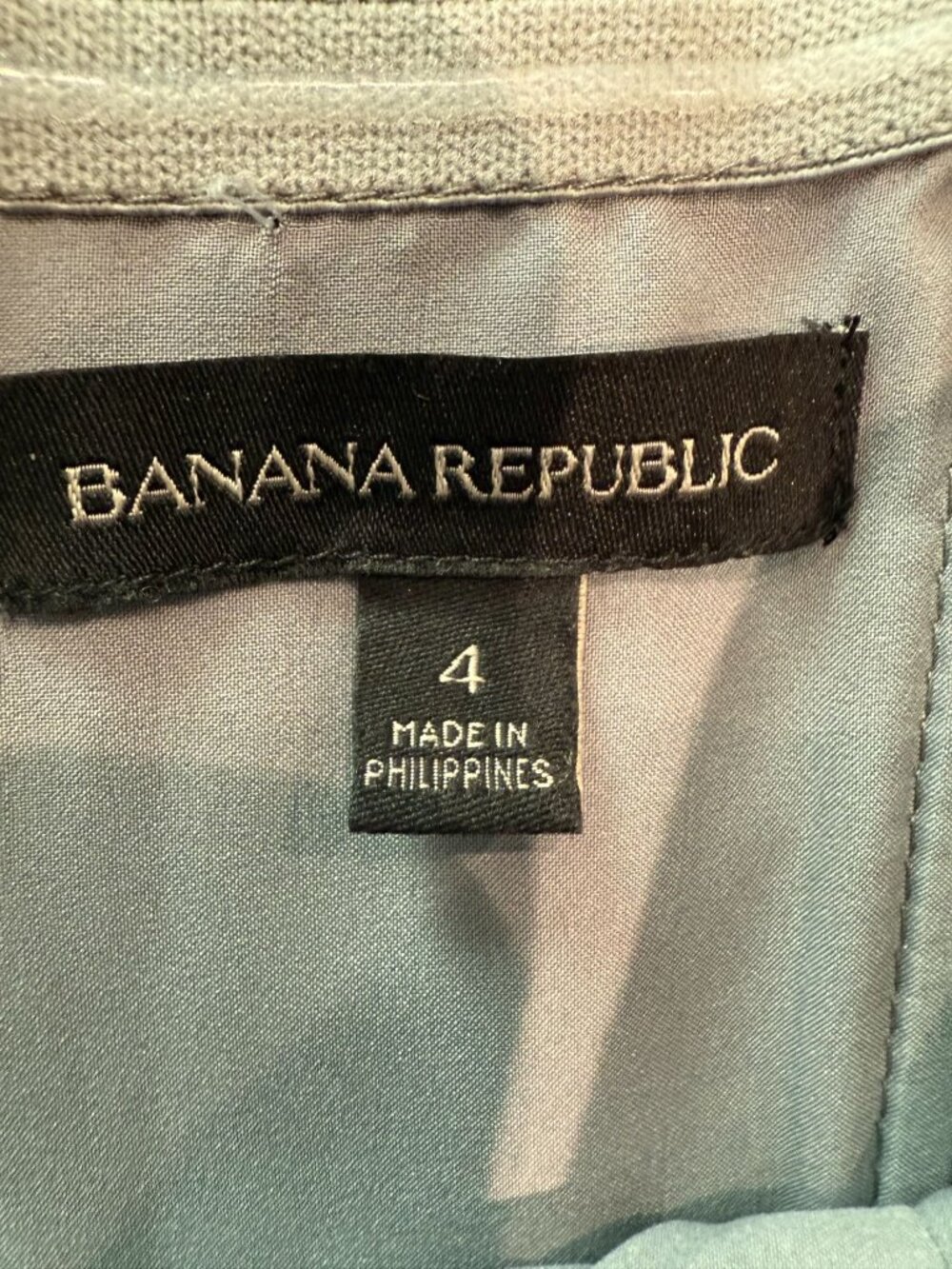 Banana Republic Grey Strapless Sheath Dress Size 4 Lined Structured Cocktails - Picture 3 of 13